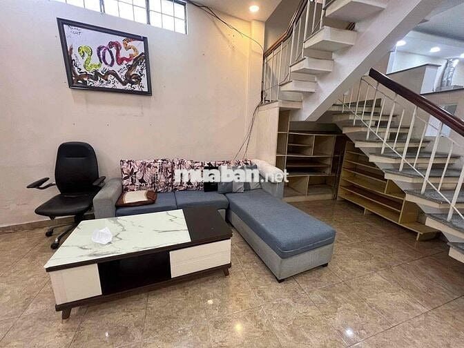 Cho thuê nhà HBG Phan Đăng Lưu P.5, Q.Phú Nhuận