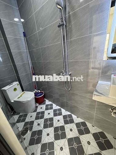 🏡 nhà mới 3 tầng – nội thất cao cấp  full – ngay bà hom,nhỉnh 5tỷ