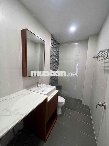 Cho thuê nhà HBG Phan Đăng Lưu P.5, Q.Phú Nhuận