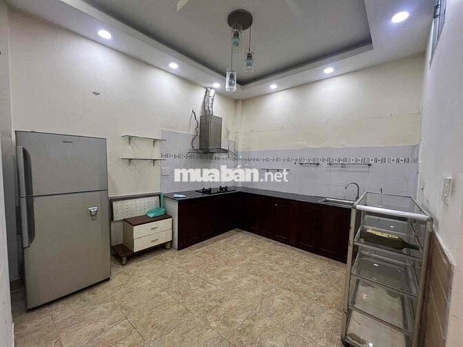 Cho thuê nhà HBG Phan Đăng Lưu P.5, Q.Phú Nhuận