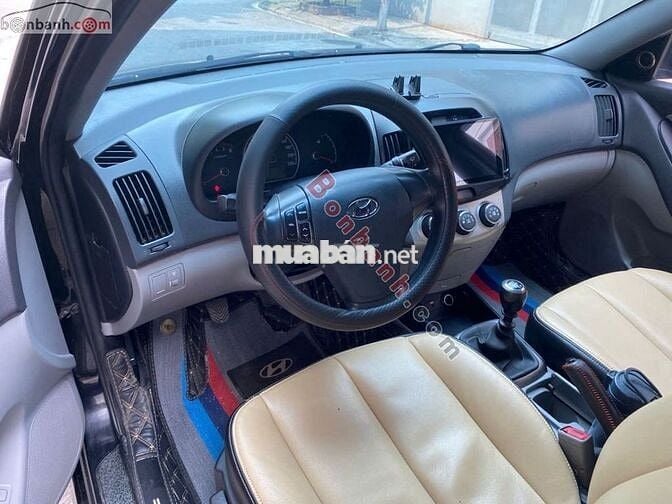 Hyundai Avante 1.6MT