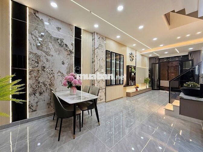 Nhà mới 100% dọn vào ở ngay HXH thông tứ hướng 11 tỷ chỉ còn 9,7 tỷ