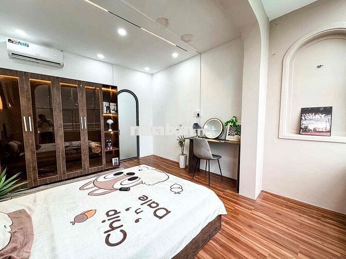 Căn Hộ 2PN 1WC Full NT Mới 100% Cửa Sổ Lớn  Sát Đại Học Y Dược