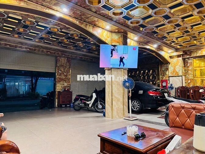 NHÀ 5 TẦNG 25 PHÒNG – TRUNG TÂM DĨ AN – 255M² – GIÁ 18 TỶ