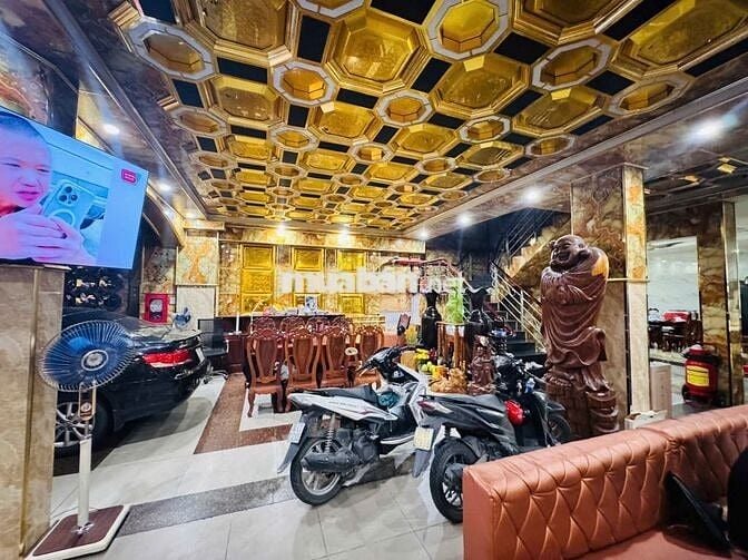 NHÀ 5 TẦNG 25 PHÒNG – TRUNG TÂM DĨ AN – 255M² – GIÁ 18 TỶ
