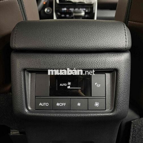 Toyota Innova Cross 2025 giá tốt-Hỗ trợ trả góp