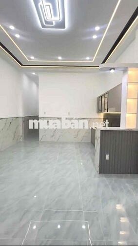 Cô Chú lớn tuổi muốn bán nhà ngộp 790Tr gần chợ