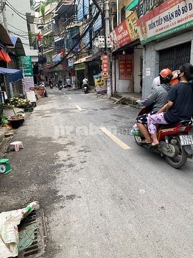 Bán Nhà Mặt Đường Giáp. DT. 87m2  Mặt tiền 6m2