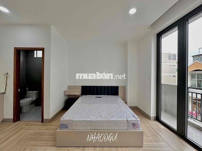 CHO THUÊ CĂN HỘ TÁCH BẾP 40M2 GIÁ RẺ GẦN CẦU CALMETTE QUẬN 1 T9 2025
