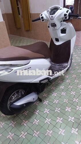 Bán Lead đèn led 2 tầng 2021 rất mới
