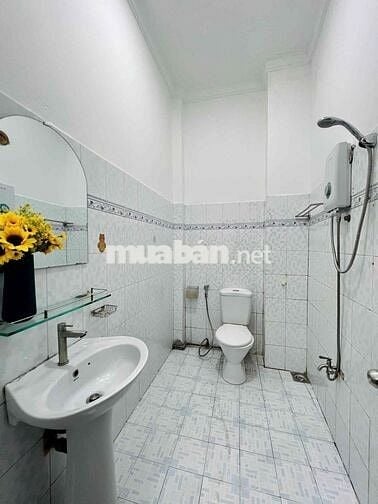 🍭Căn Hộ Tách Bếp - Full Nội Thất 🍡 Rộng 35m2  - Ngay Con Phố Ẩm Thực