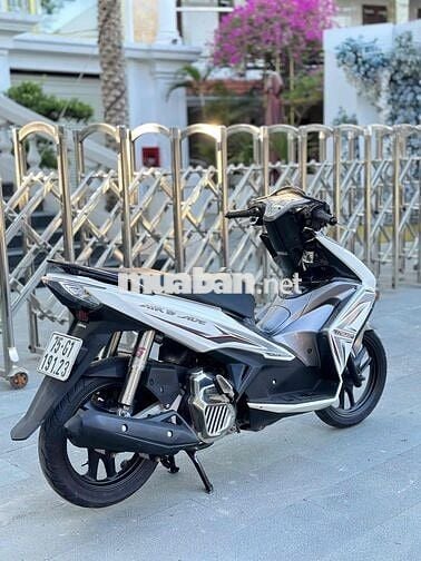 AB 2015 đẹp keng