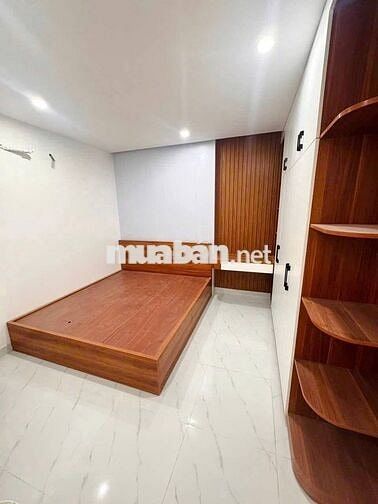 - CHỦ NHƯỜNG LẠI CĂN NHÀ Ở XUÂN THỚI SƠN HÓC MÔN 900TR SHR( 5x16)