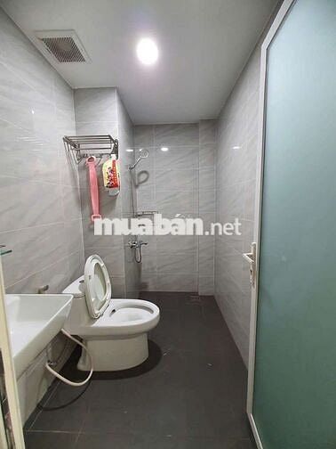 Cho Thuê Căn Hộ Mới Nguyên Tầng 50m2 - Có Ban Công - Nguyễn Văn Thương