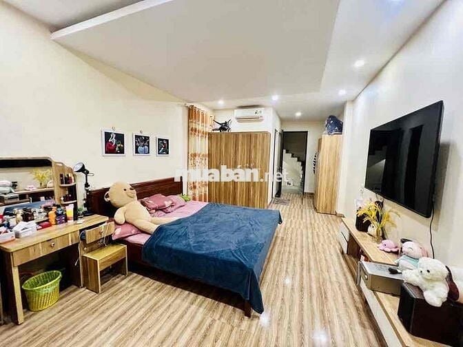 Yên xá Lô góc 36m mt3,5m 5t ngõ thông văn quán,nhà đẹp full nội thất