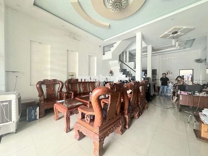 NHÀ MTKD PHẠM THỊ GIÂY,120M2, NGANG ĐỈNH 6M,SÁT TÔ KÝ,THỚI TAM THÔN,HM