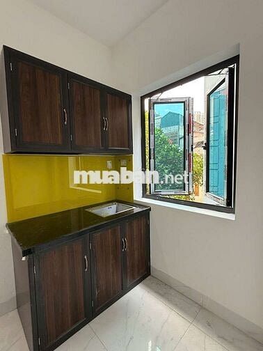 Khai trương CCMN 30m2 Full đồ tủ lạnh, ban công thoáng tại Định Công