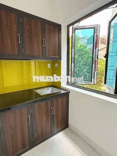 Khai trương CCMN 30m2 Full đồ tủ lạnh, ban công thoáng tại Định Công