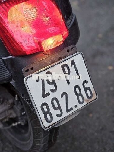 Vespa GTS 125ie 2012