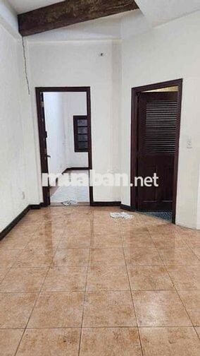 NHÀ HXH- THÂN NHÂN TRUNG- P13- Q.TB- NỘI THẤT GỖ CẨM LAI- NGANG 4.6M-