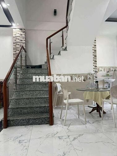 NHÀ 3TẦNG MỚI CĂN, THIẾT KẾ HIỆN ĐẠI, 3PN,KHU NGUYỄN TẤT THÀNH