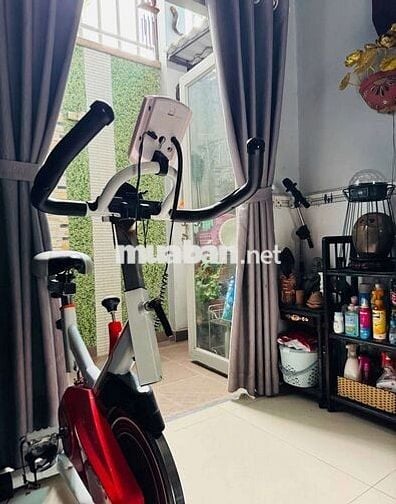 CC BÁN NHÀ MẶT TIỀN HẺM XE HƠI NÉ NHAU LÊ VĂN LƯƠNG NHÀ BÈ GIÁ TỐT.