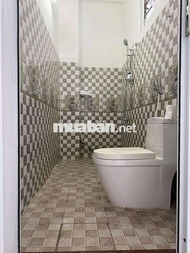 NHÀ 3TẦNG MỚI CĂN, THIẾT KẾ HIỆN ĐẠI, 3PN,KHU NGUYỄN TẤT THÀNH