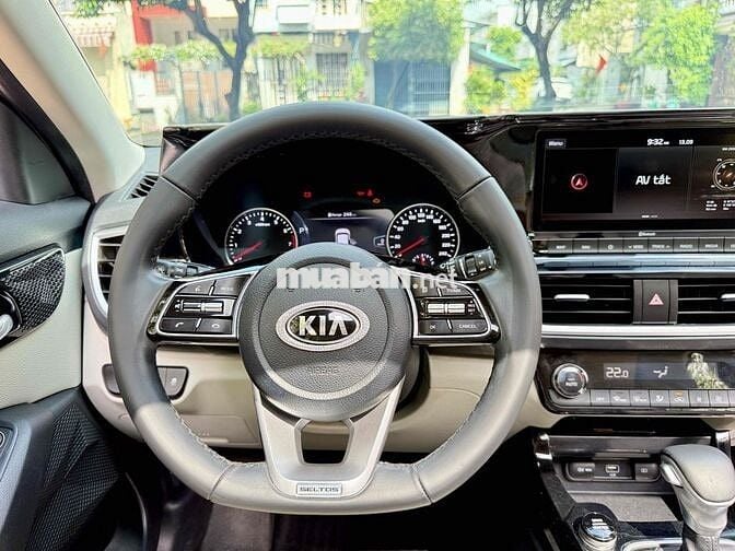 Kia Seltos 2021 Premium 1.4 AT