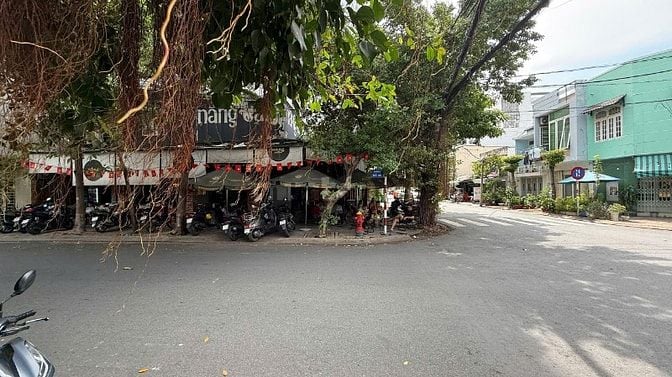 CẦN SANG QUÁN CAFE GÓC 2MT LỢI NHUẬN CAO VÀ ỔN ĐỊNH TẠI P.TÂN KIỂNG Q7