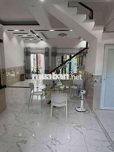 NHÀ 3TẦNG MỚI CĂN, THIẾT KẾ HIỆN ĐẠI, 3PN,KHU NGUYỄN TẤT THÀNH