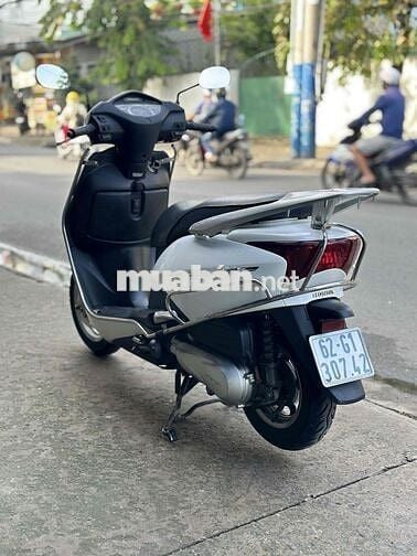 HONDA LEAD 110 ĐỜI 2013 TEM RÂU- CHẤT XE CÒN OK