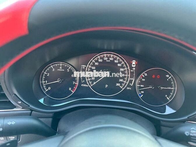 Mazda_3_Luxury_2025