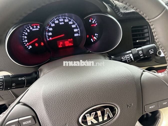 Chính chủ cần bán kia moning xe đẹp rin