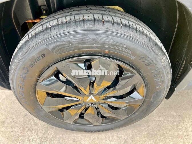 VinFast VF3 mua Pin 2025 đi 3.000km