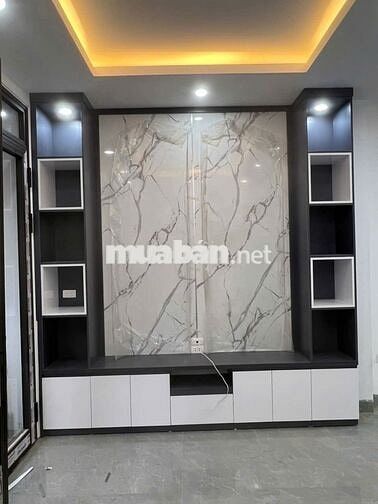 Nhà Mới Gần 50m2 Ngay Phố Thạch Bàn – Nhỉnh 7 Tỷ