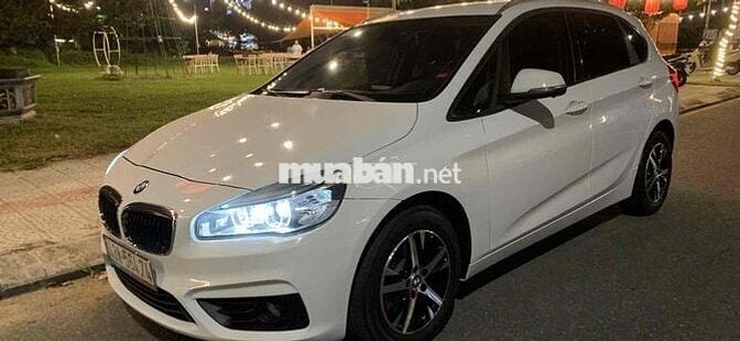 BMW 218i may 1.5 turbo 2014 - 110000 km