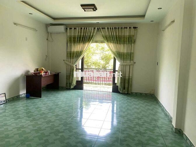 Nhà 7 Phòng, Ngay phố Du lịch Hàn - Phù hợp Spa, nhà hàng...