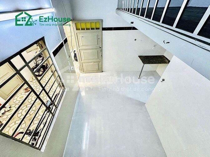 TRỐNG LẠI DUPLEX GÁC CAO 2M NGAY CHỢ TÂN HƯƠNG - VƯỜN LÀI - ÂU CƠ