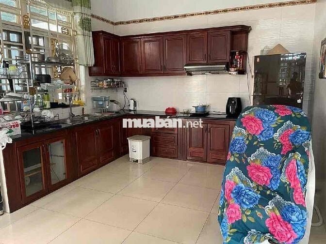 Nhỉnh 16 Tỷ Nhà Vip khu Vực Võ Văn Kiệt - An Dương Vương