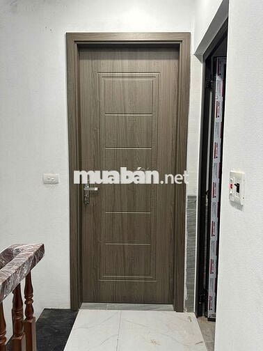 Nhà Mới Gần 50m2 Ngay Phố Thạch Bàn – Nhỉnh 7 Tỷ