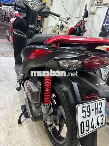 Vision 2021 Bánh lớn, BSTP 1 chủ công chứng
