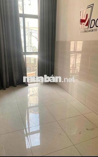 Nhà cho thuê hxh 2pn Huỳnh Văn Bánh, p11, Phú Nhuận
