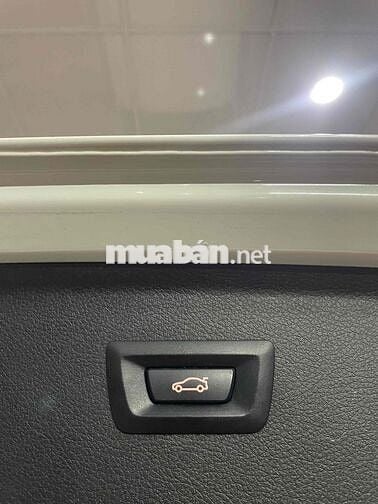 BMW 218i may 1.5 turbo 2014 - 110000 km