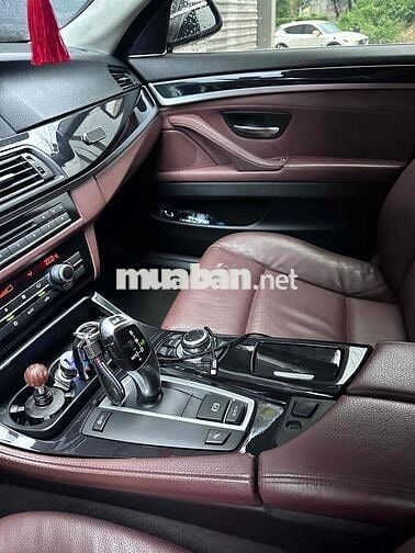 BMW 5 Series 2011 523i - 100000 km