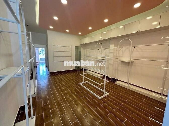 NHÀ MẶT TIỀN ĐƯỜNG TÂN SƠN NHÌ DT 4 X 28 GẦN ĐƯỜNG GÒ DẦU, ĐỘC LẬP