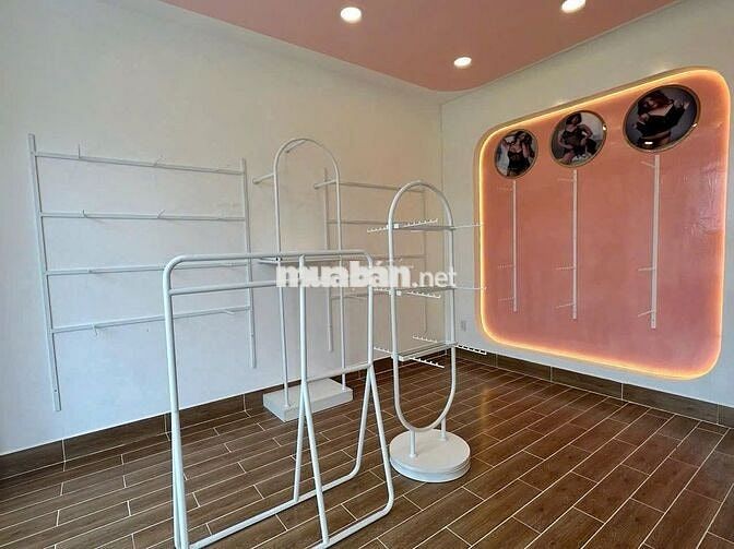 NHÀ MẶT TIỀN ĐƯỜNG TÂN SƠN NHÌ DT 4 X 28 GẦN ĐƯỜNG GÒ DẦU, ĐỘC LẬP