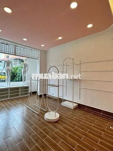 NHÀ MẶT TIỀN ĐƯỜNG TÂN SƠN NHÌ DT 4 X 28 GẦN ĐƯỜNG GÒ DẦU, ĐỘC LẬP