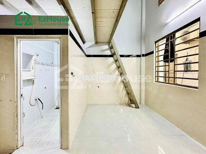 TRỐNG LẠI DUPLEX GÁC CAO 2M NGAY CHỢ TÂN HƯƠNG - VƯỜN LÀI - ÂU CƠ