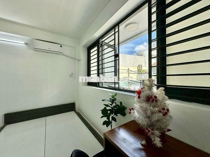 🌟 STUDIO FULL NỘI THẤT CỬA SỔ THOÁNG MÁT GẦN VHU