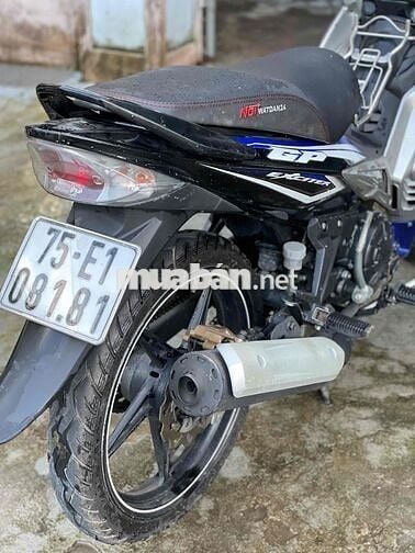 Bán Ex 135 xuống fun đồ hãng 2010